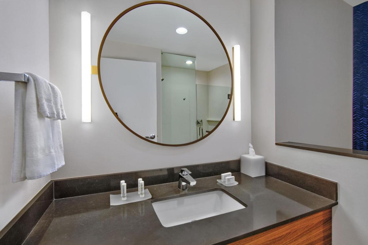 Fairfield By Marriott Inn & Suites Orlando At Flamingo Crossings Town Center Bay Lake Eksteriør billede